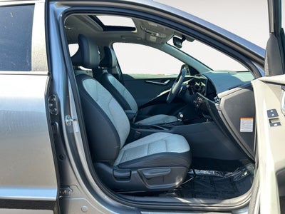 2024 Kia Niro SX
