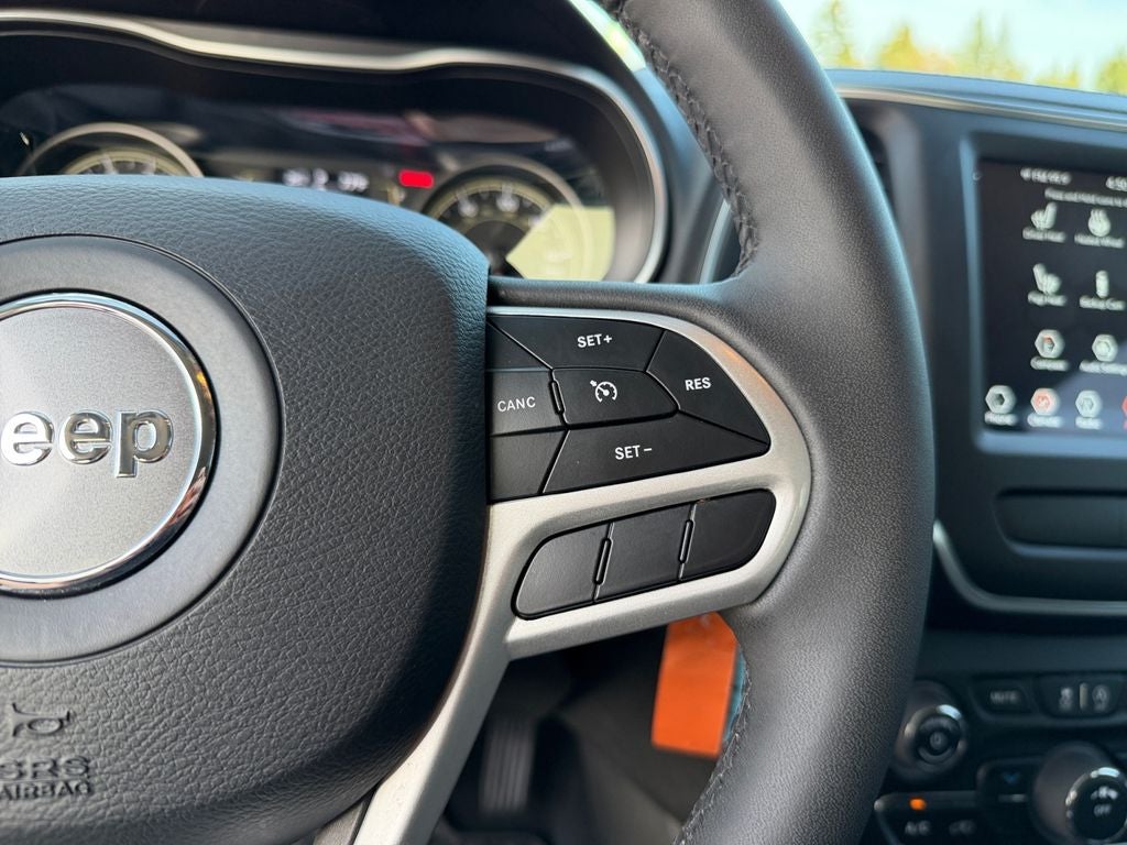 2022 Jeep Cherokee X