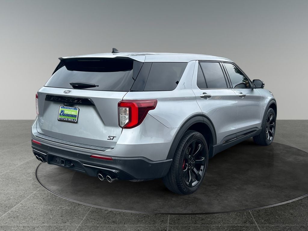 2022 Ford Explorer ST