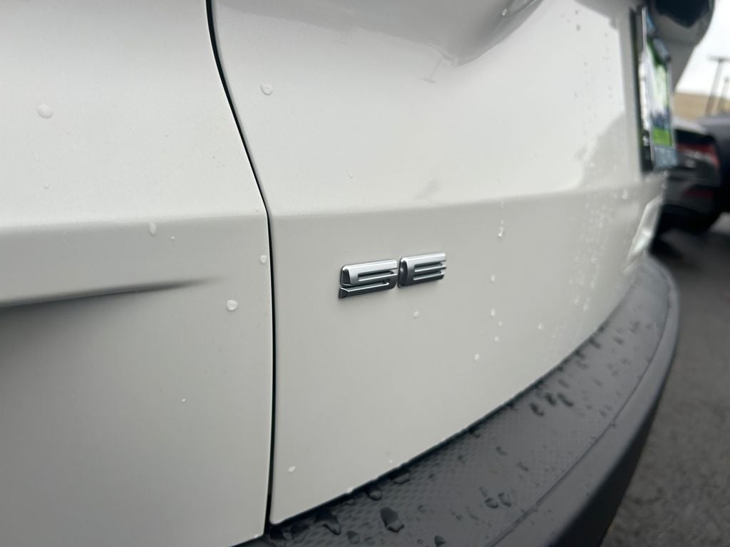 2022 Ford Escape SE Hybrid