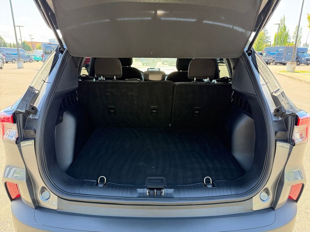 2022 Ford Escape Hybrid SE