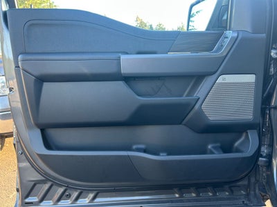 2025 Ford F-150 Lightning Lariat Lifted