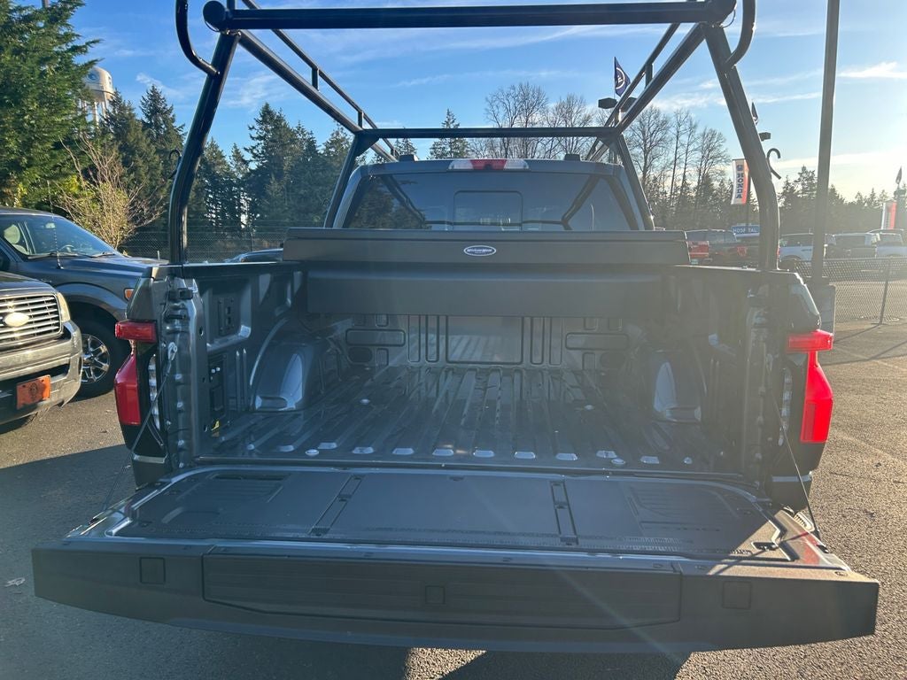 2025 Ford F-150 Lightning Lariat Lifted