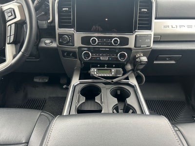 2022 Ford F-350SD Lariat