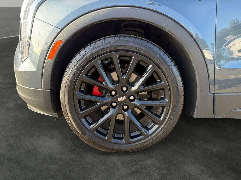 2019 Cadillac XT4 Premium Luxury