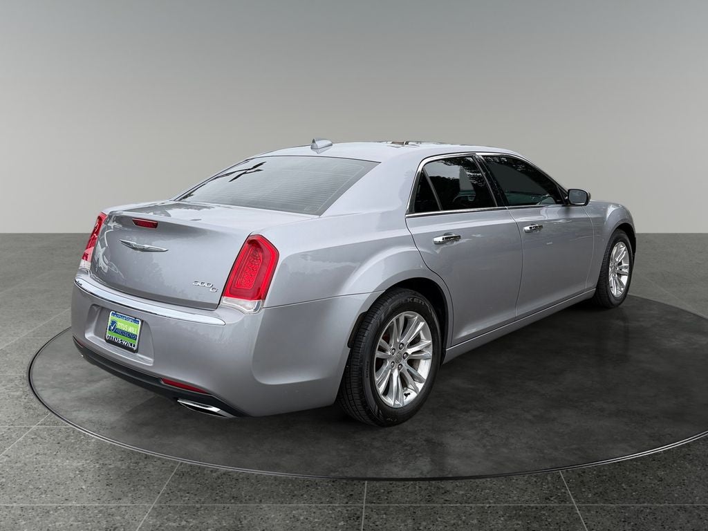 2016 Chrysler 300 C