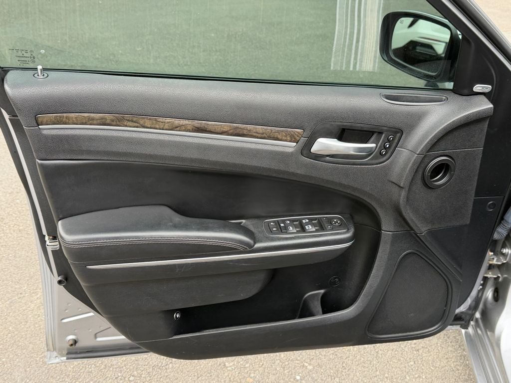 2016 Chrysler 300 C