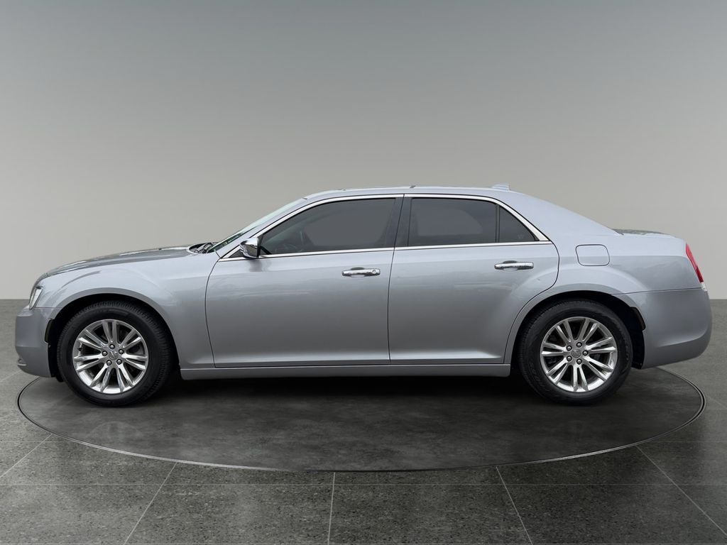 2016 Chrysler 300 C