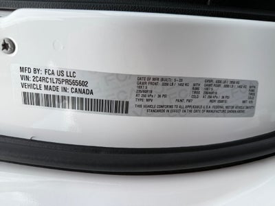 2023 Chrysler Pacifica Hybrid Touring L