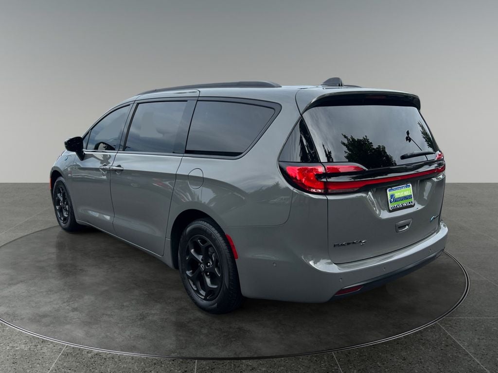 2025 Chrysler Pacifica Hybrid Select Premium S Appearance