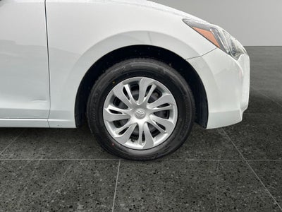 2020 Toyota Yaris L