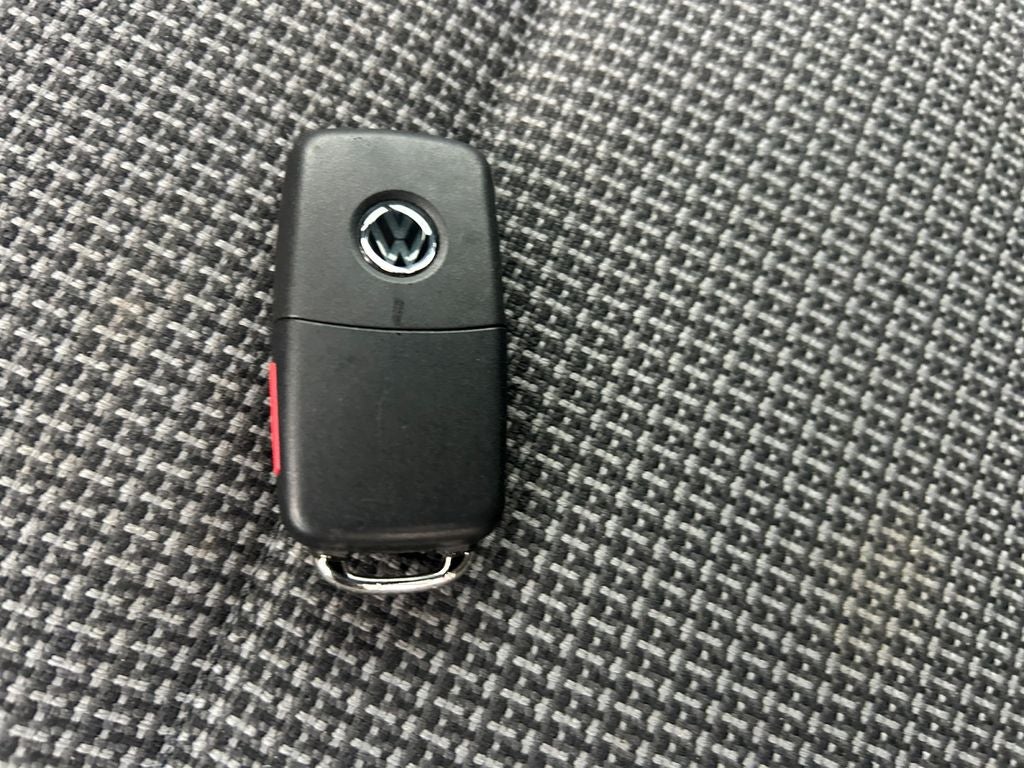 2019 Volkswagen Beetle 2.0T S