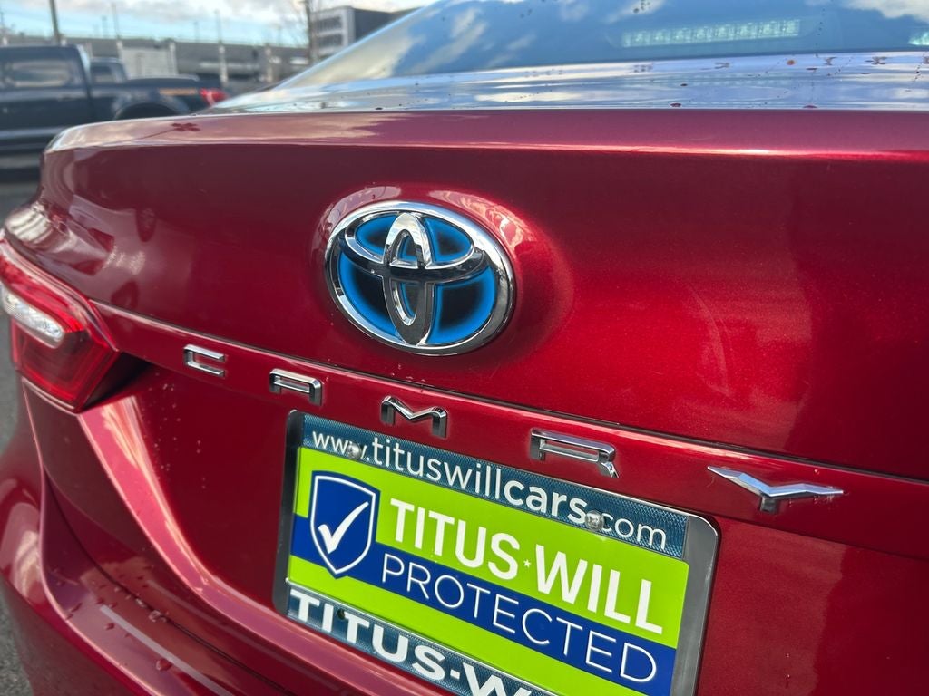 2020 Toyota Camry Hybrid XLE