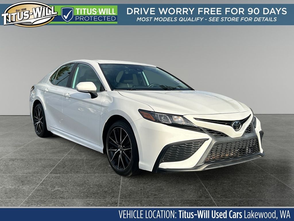 2022 Toyota Camry SE