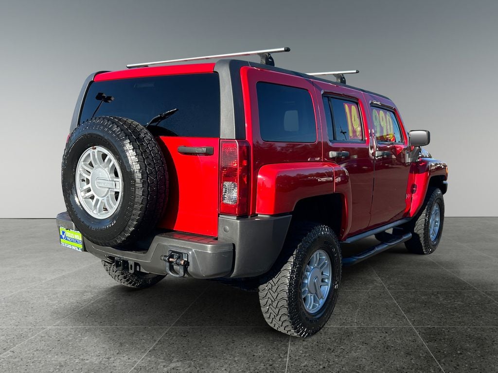 2010 Hummer H3 Base