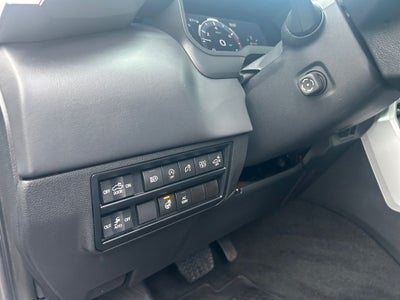 2023 Toyota Tundra Platinum 6" LIFTED W/ FUEL WHEELS