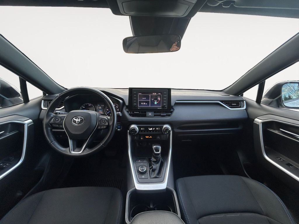 2022 Toyota RAV4 Hybrid SE
