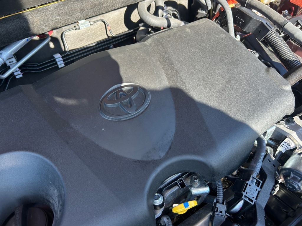 2023 Toyota RAV4 Hybrid LE