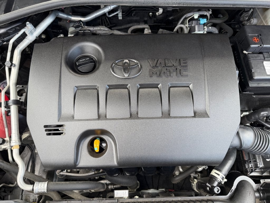 2021 Toyota C-HR XLE
