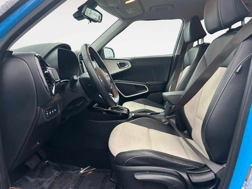 2023 Kia Soul GT-Line