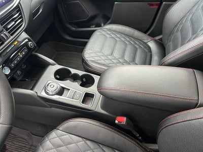 2024 Ford Escape ST-Line Elite