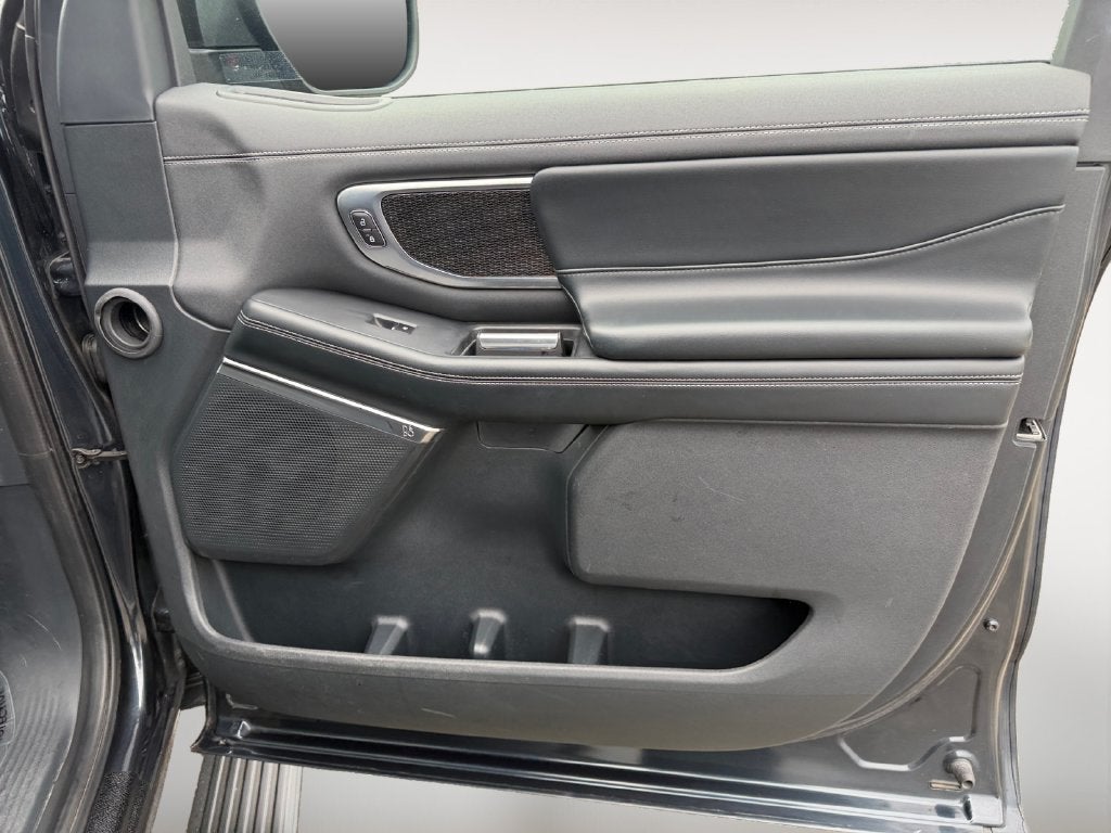 2025 Ford Expedition Max Platinum Stealth