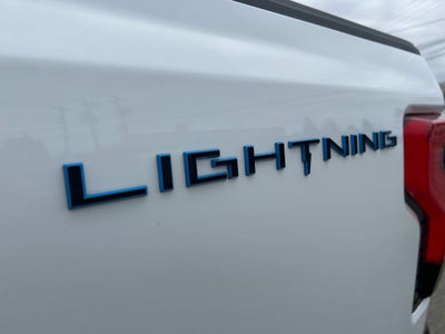 2024 Ford F-150 Lightning Flash