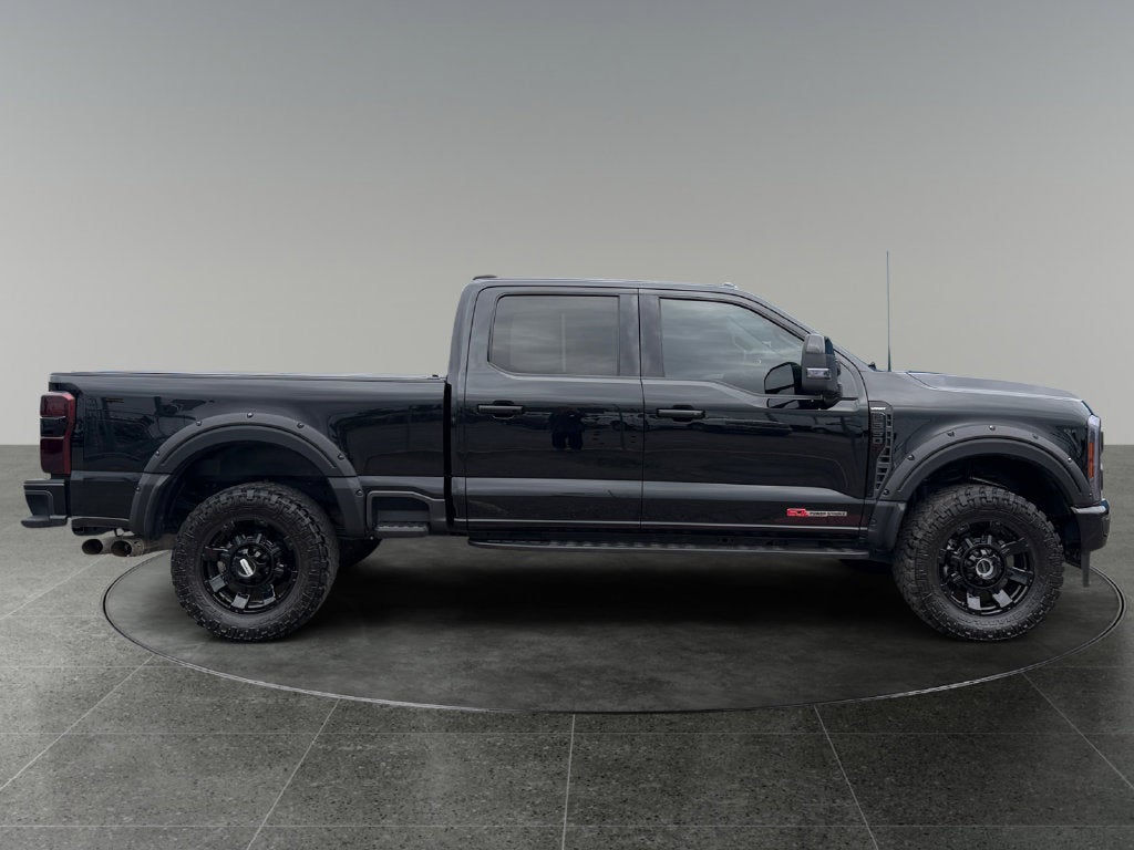 2023 Ford F-350SD Lariat