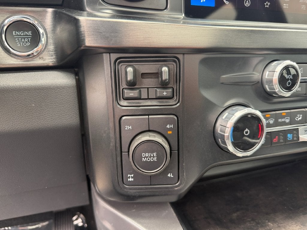 2023 Ford F-350SD Lariat
