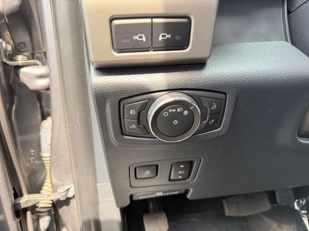 2022 Ford F-450SD Lariat DRW