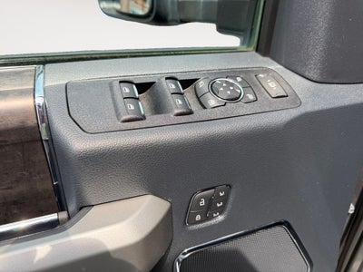 2022 Ford F-450SD Lariat DRW