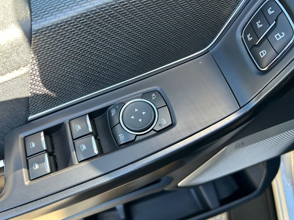 2023 Ford F-150 Raptor 37