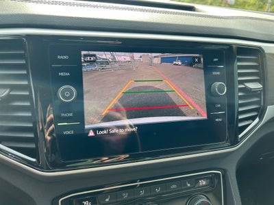 2022 Volkswagen Atlas 3.6L V6 SE w/Technology