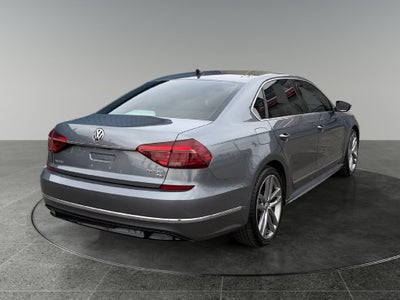 2019 Volkswagen Passat 2.0T SE R-Line