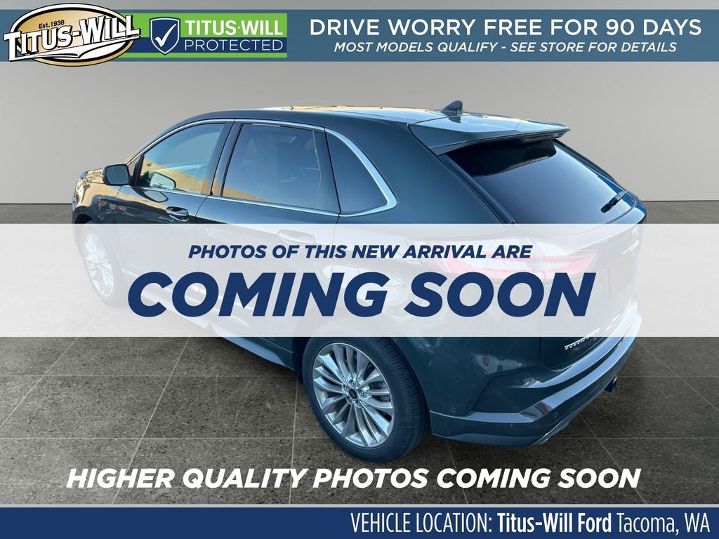 2022 Ford Edge Titanium
