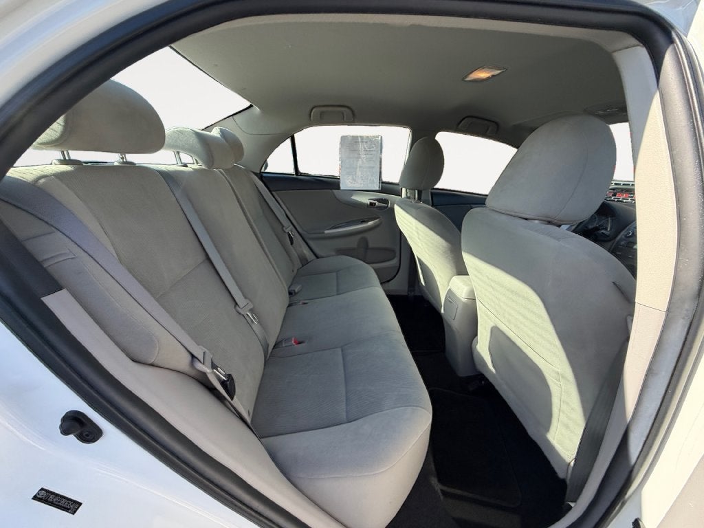 2011 Toyota Corolla LE