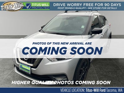 2020 Nissan Kicks SR