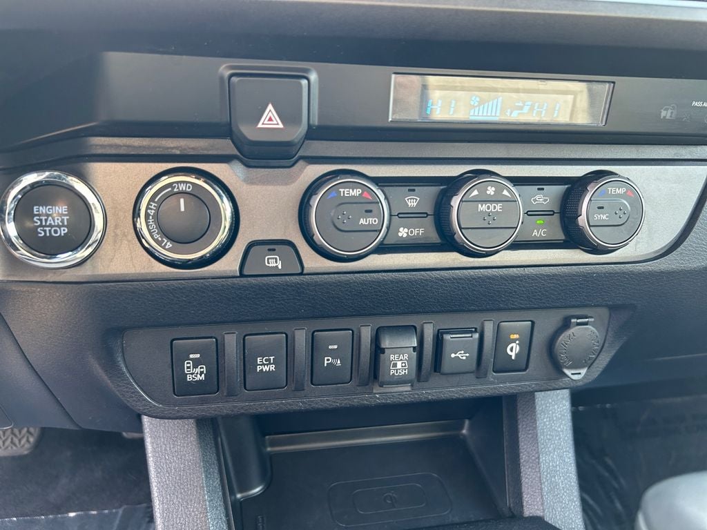 2022 Toyota Tacoma SR5 V6