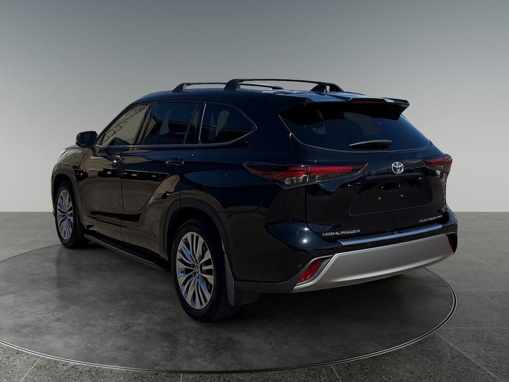 2024 Toyota Highlander Platinum