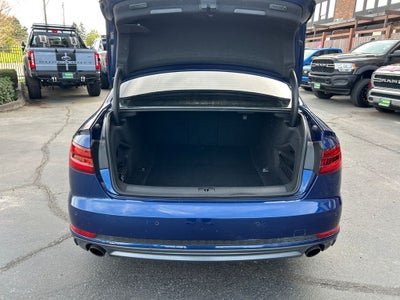 2018 Audi A4 quattro