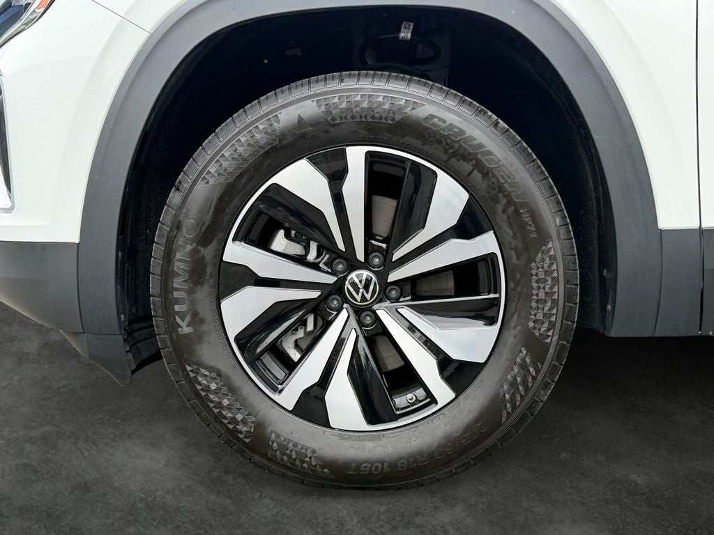 2024 Volkswagen Atlas 2.0T SE