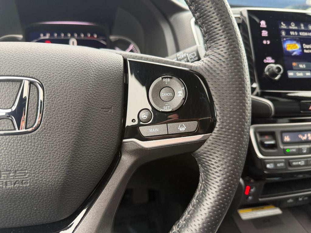 2023 Honda Passport Elite