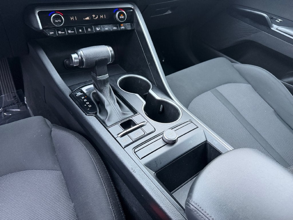 2022 Kia K5 LXS