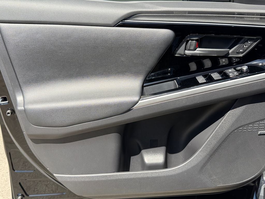 2024 Subaru Solterra Limited