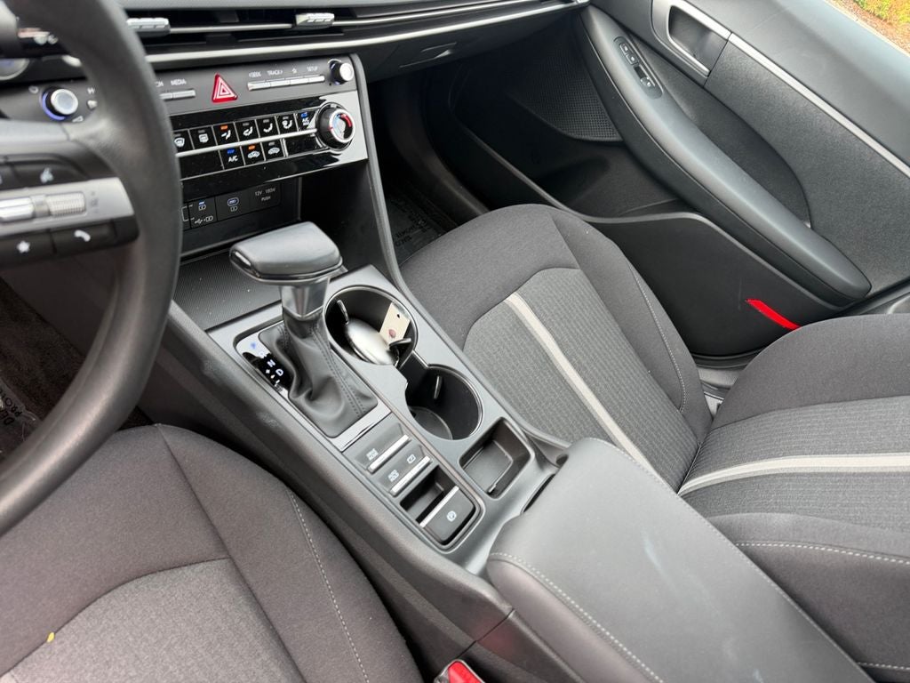 2025 Hyundai Sonata SE