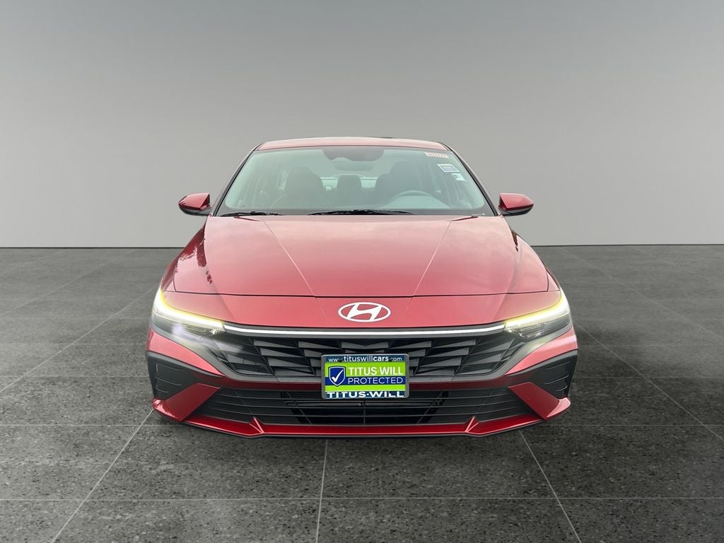 2025 Hyundai Elantra SE
