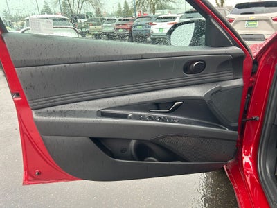 2025 Hyundai Elantra SEL Sport