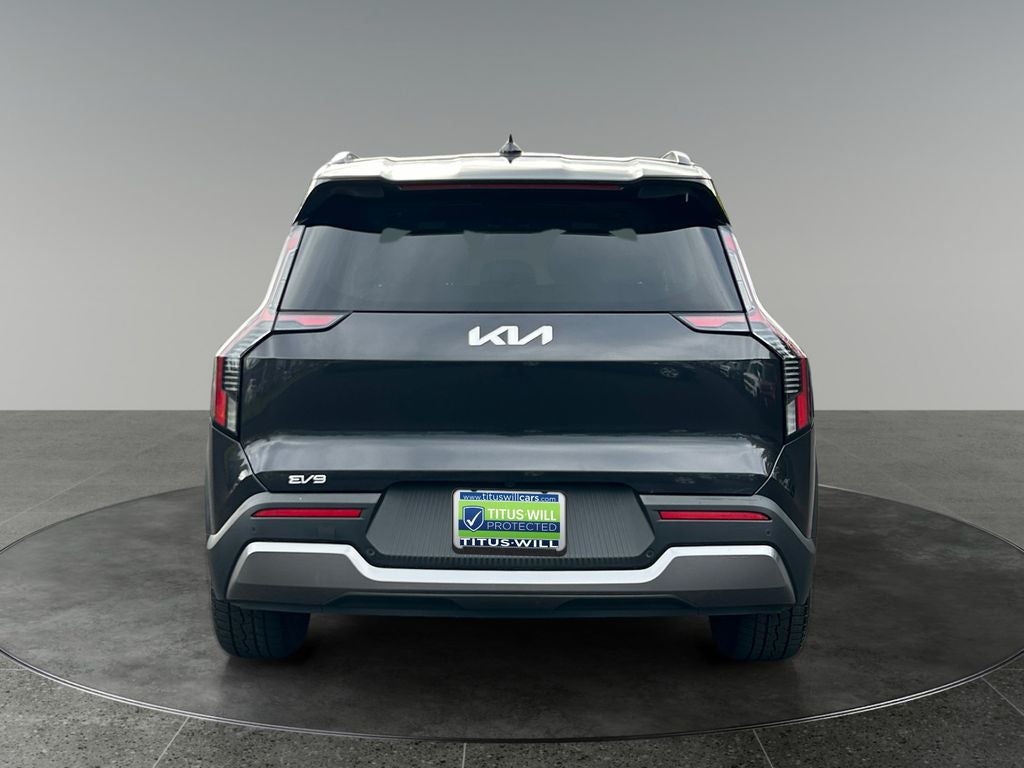 2024 Kia EV9 Wind