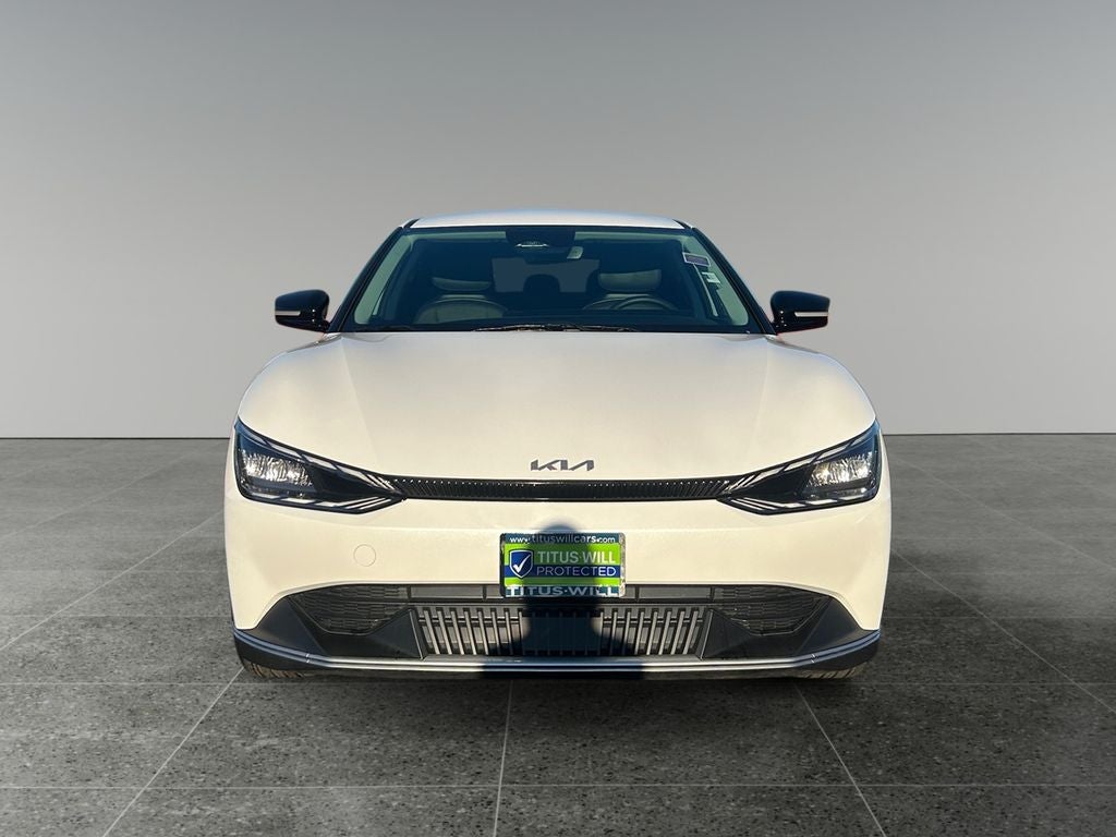 2024 Kia EV6 Light
