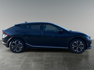 2024 Kia EV6 Light